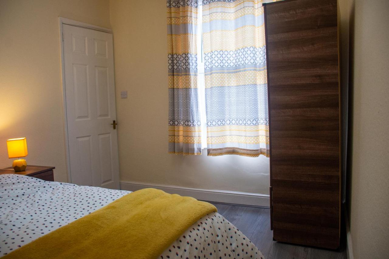 Royale Green View House- Free Parking, Wifi, Perfect For Contractors And Holiday Νορθάμπτον Εξωτερικό φωτογραφία