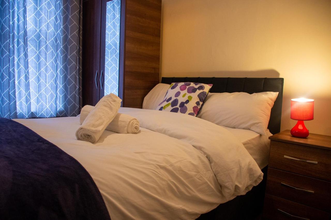 Royale Green View House- Free Parking, Wifi, Perfect For Contractors And Holiday Νορθάμπτον Εξωτερικό φωτογραφία